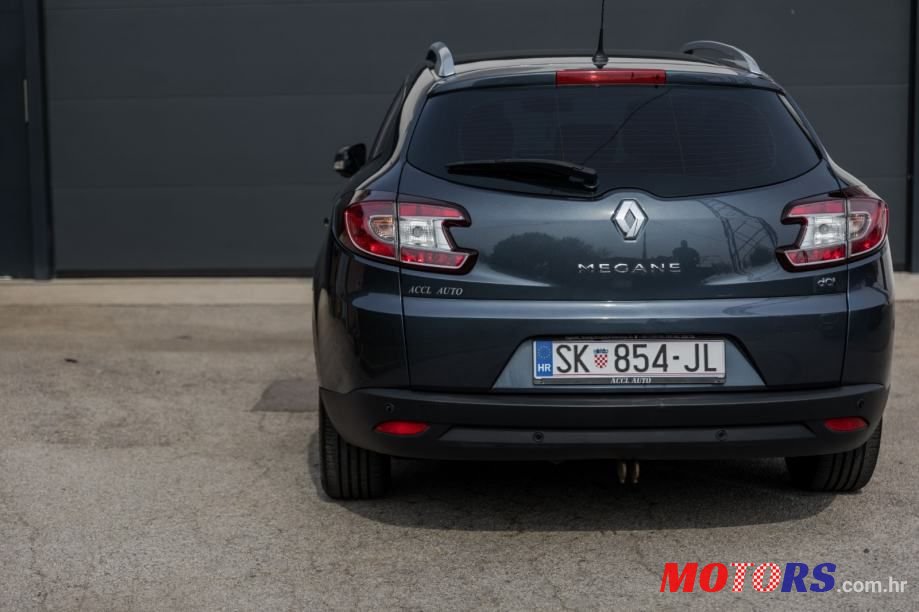 2015' Renault Megane Grandtour Dci photo #6