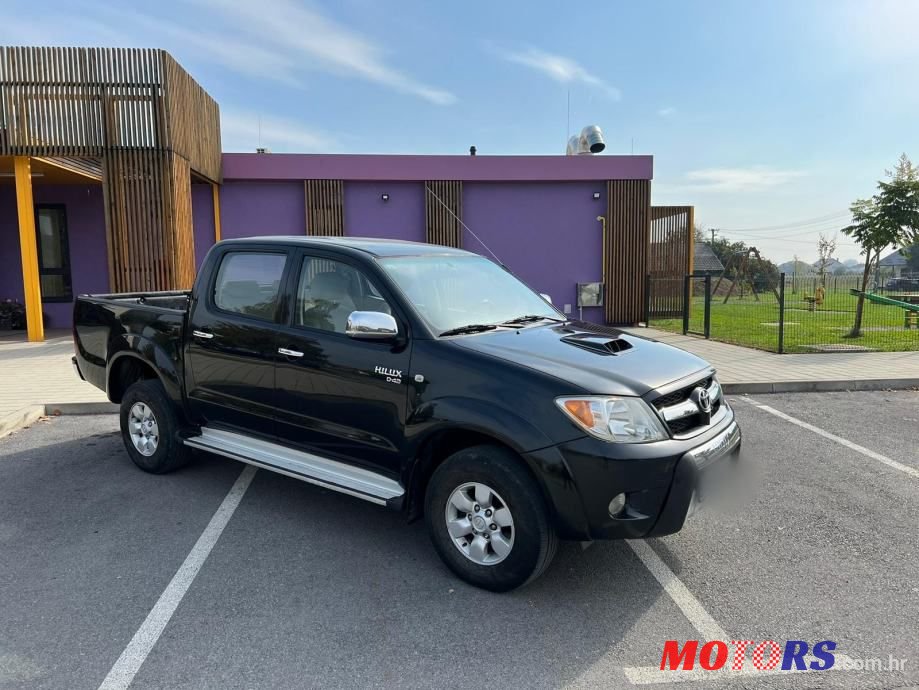 2008' Toyota Hilux 2.5D photo #4