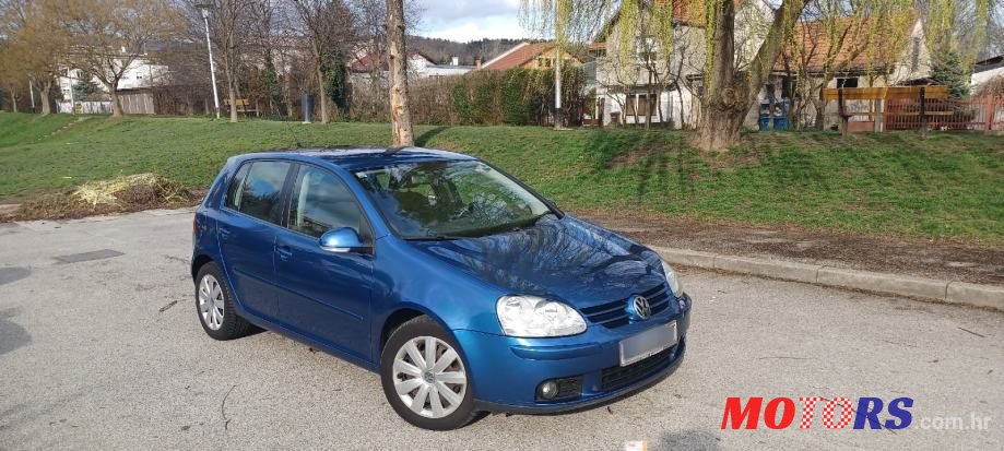 2008' Volkswagen Golf 5 2,0 Tdi photo #1