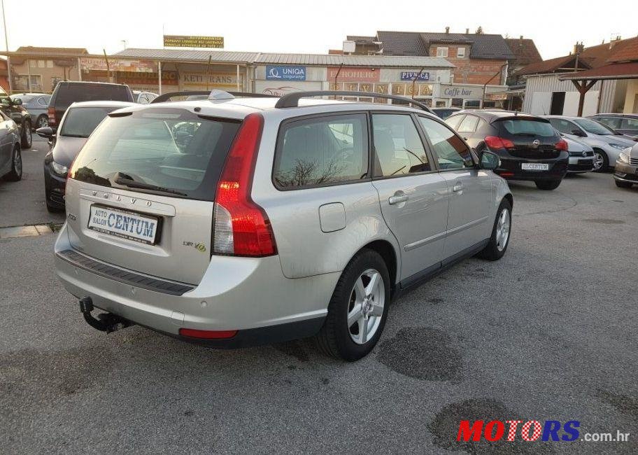 2010' Volvo V50 1,6 D photo #2