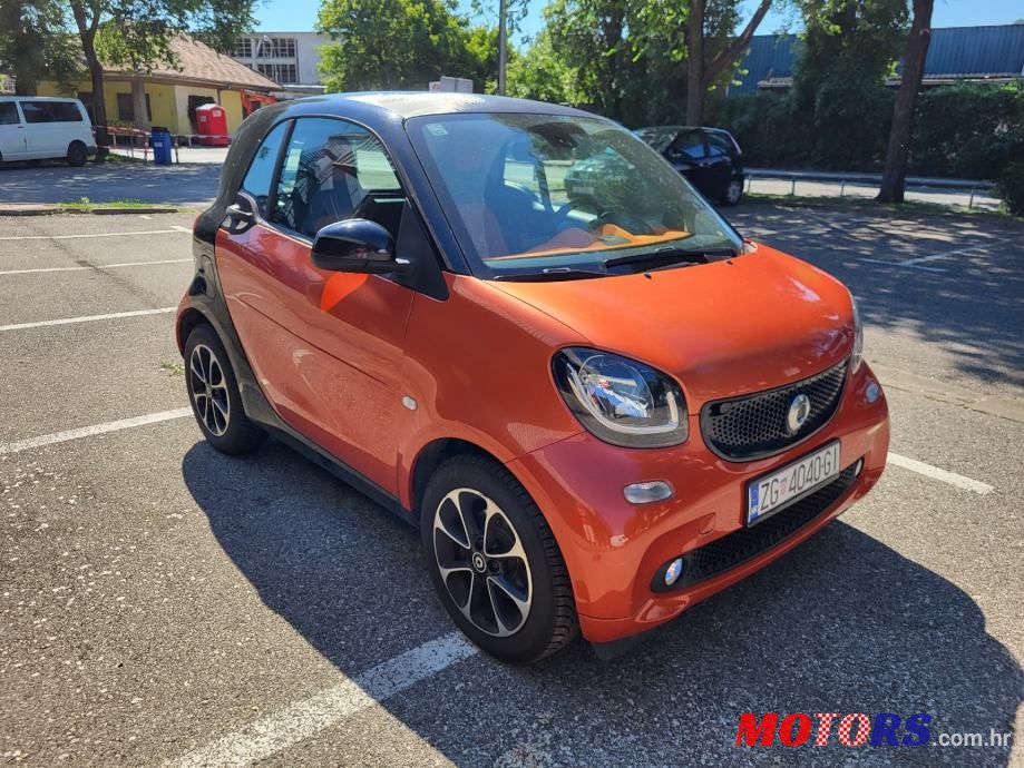 2015' Smart Fortwo photo #2