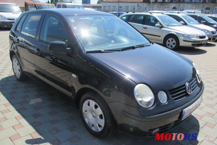 2005' Volkswagen Polo 1,9 Sdi photo #1