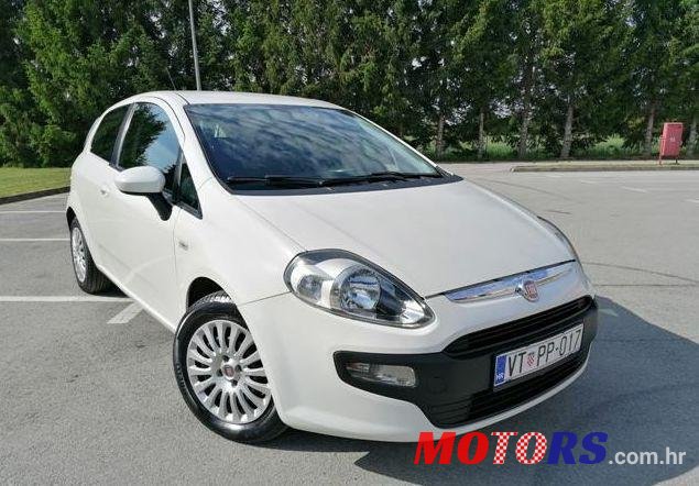 2011' Fiat Punto Evo 1,3 Multijet 16V photo #1