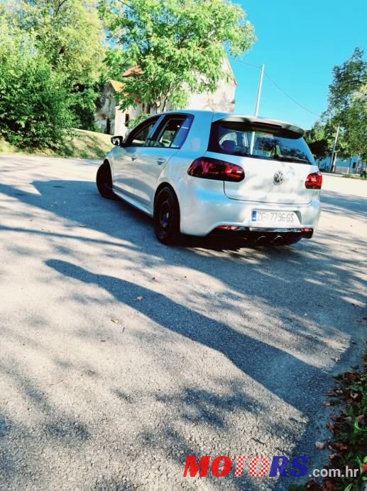 2009' Volkswagen Golf 6 photo #5