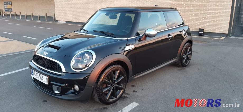 2012' MINI Cooper S photo #1