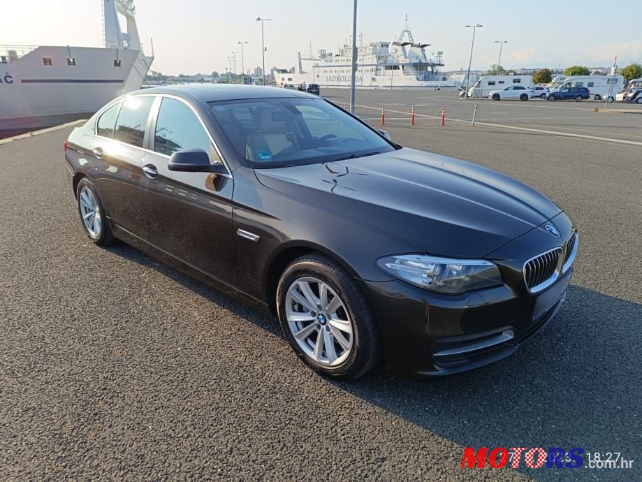 2015' BMW Serija 5 520D photo #5