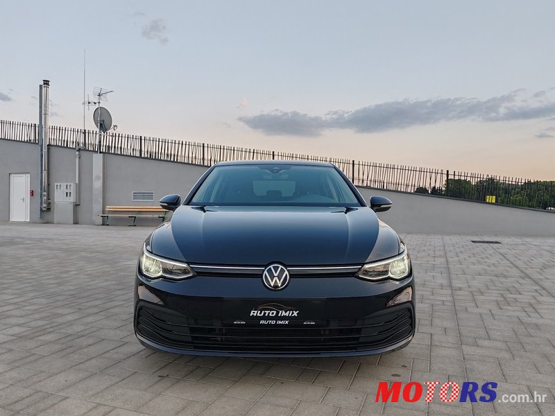 2022' Volkswagen Golf VIII 2,0 Tdi photo #2