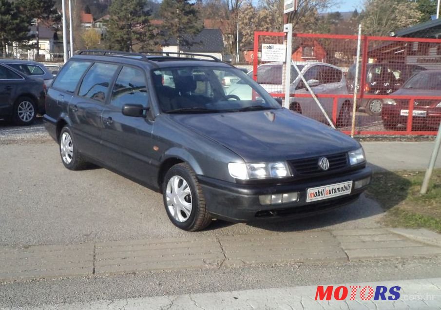 1996' Volkswagen Passat Variant Gl photo #1