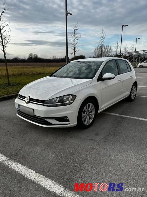 2019' Volkswagen Golf VII 1,6 Tdi photo #2