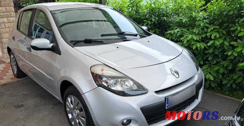 2009' Renault Clio 1,5 Dci photo #2