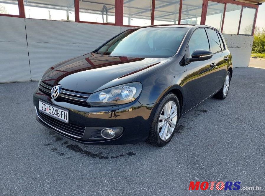 2011' Volkswagen Golf 6 1,6 Tdi photo #1