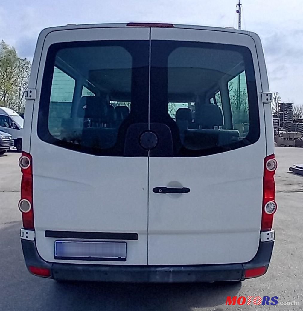 2010' Volkswagen Crafter Kombi photo #4