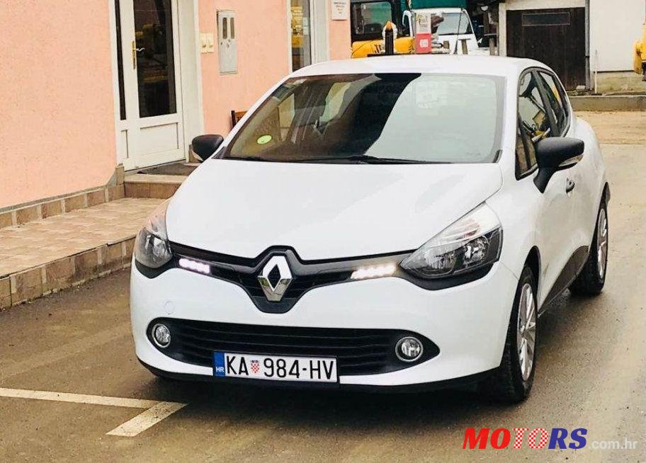 2015' Renault Clio Dci 75 photo #1