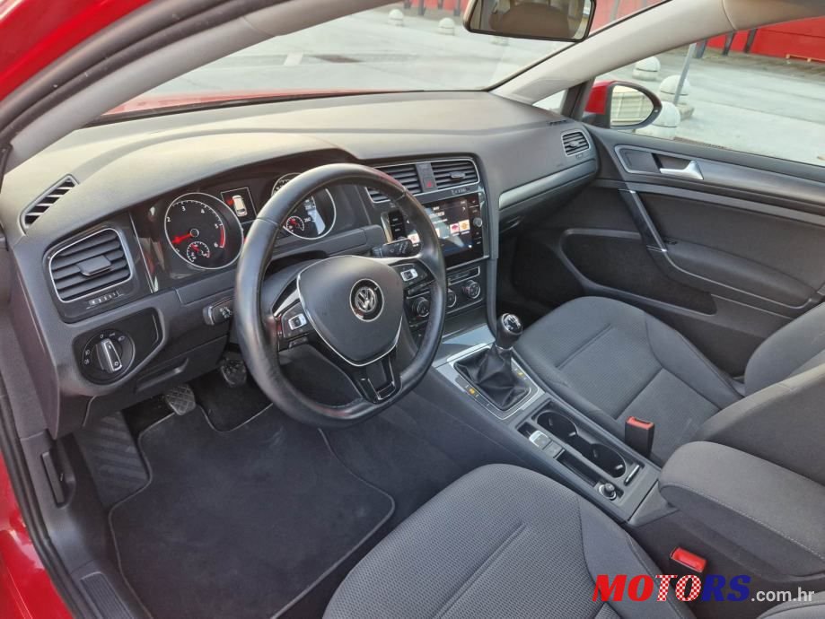 2019' Volkswagen Golf 7 1,6 Tdi photo #3