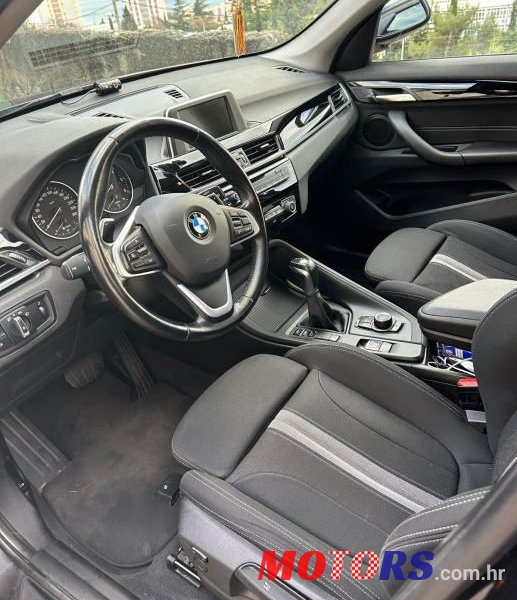 2017' BMW X1 Sdrive18D photo #4