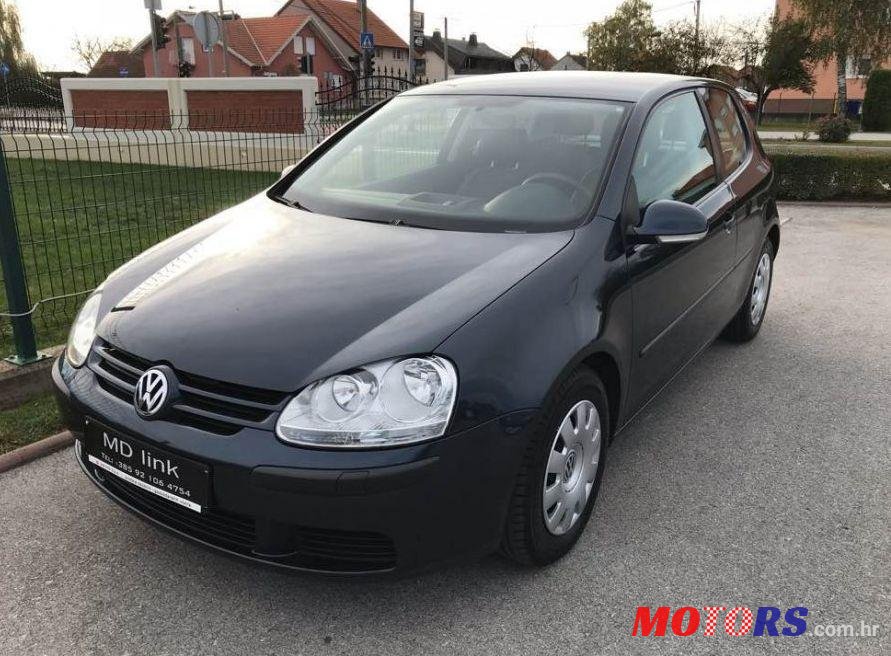 2005' Volkswagen Golf V 1,9 Tdi photo #2
