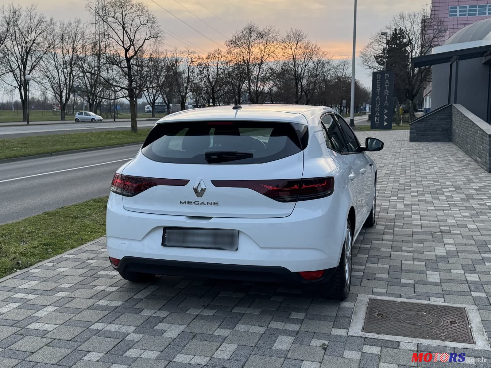 2020' Renault Megane Dci photo #6