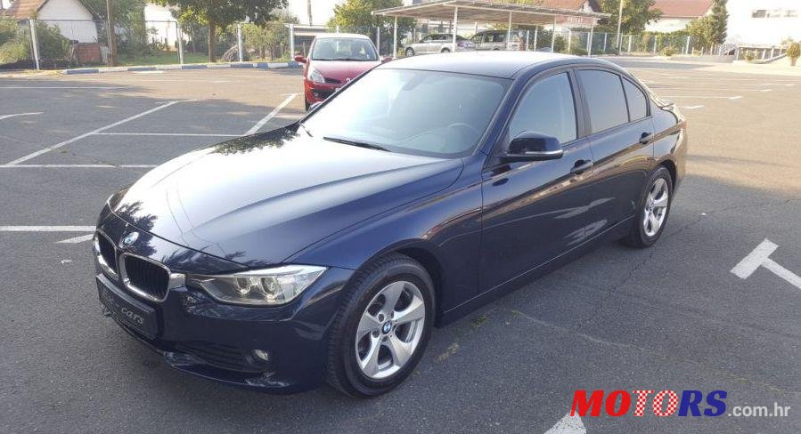 2013' BMW Serija 3 320D photo #2