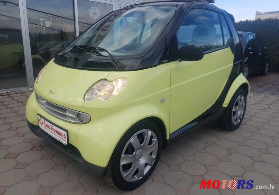 2001' Smart Fortwo Cabrio Pulse photo #1