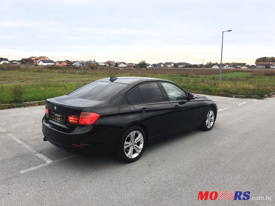 2013' BMW Serija 3 318D photo #6