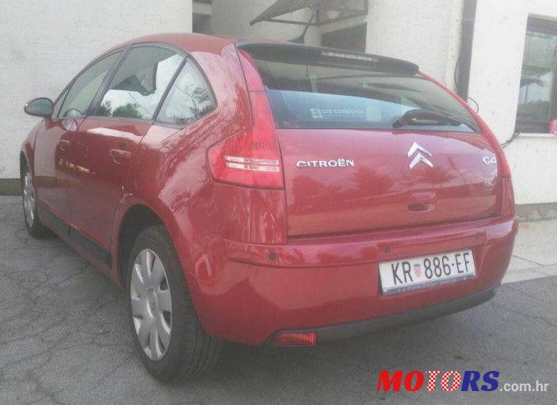 2006' Citroen C4 1,6 I 16V Sx photo #3