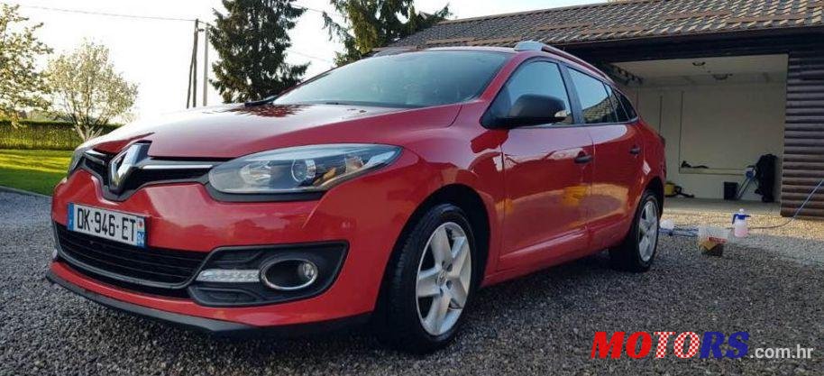 2014' Renault Megane Grandtour photo #2