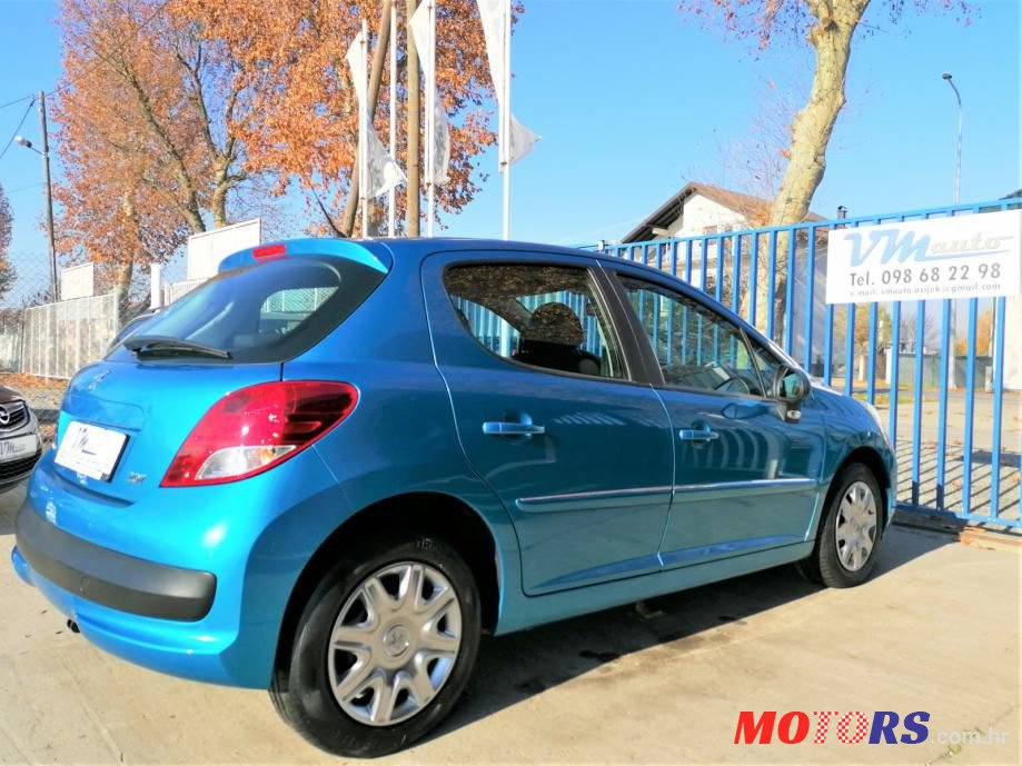 2012' Peugeot 207 1,6 Hdi photo #3
