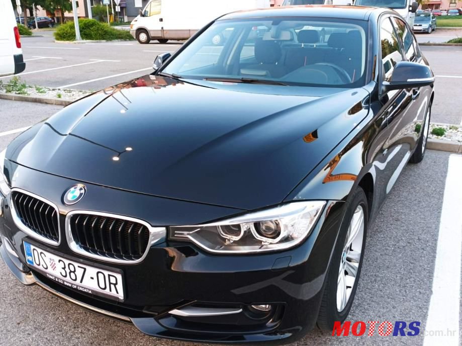 2013' BMW Serija 3 318D photo #1