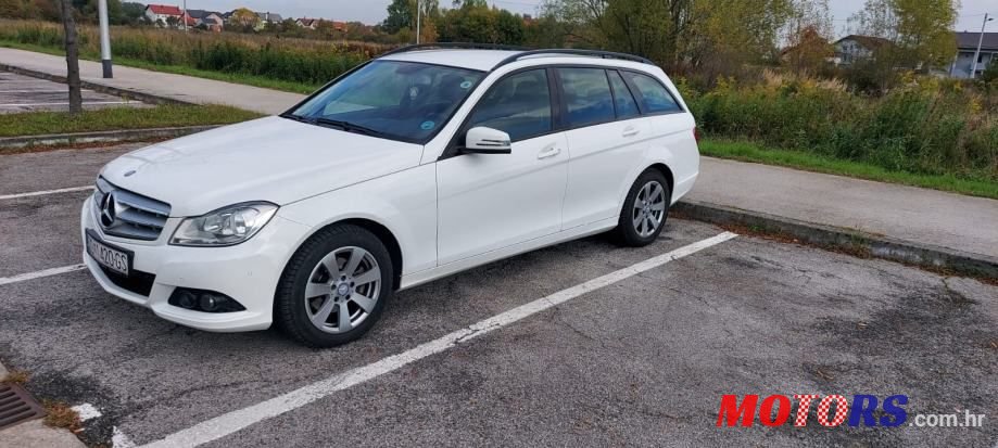 2012' Mercedes-Benz C-Klasa 180 Cdi T photo #4