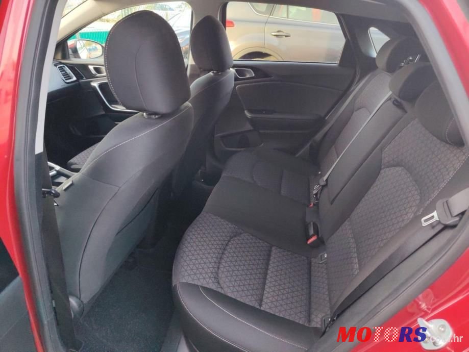 2020' Kia Ceed photo #3