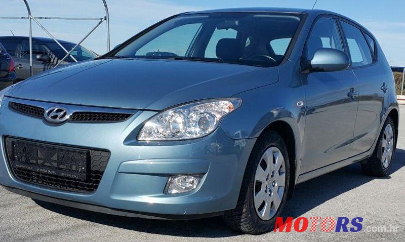 2008' Hyundai I30 1,6 Crdi photo #1