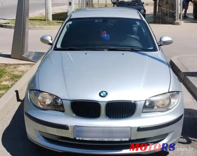 2008' BMW Serija 1 118D photo #1