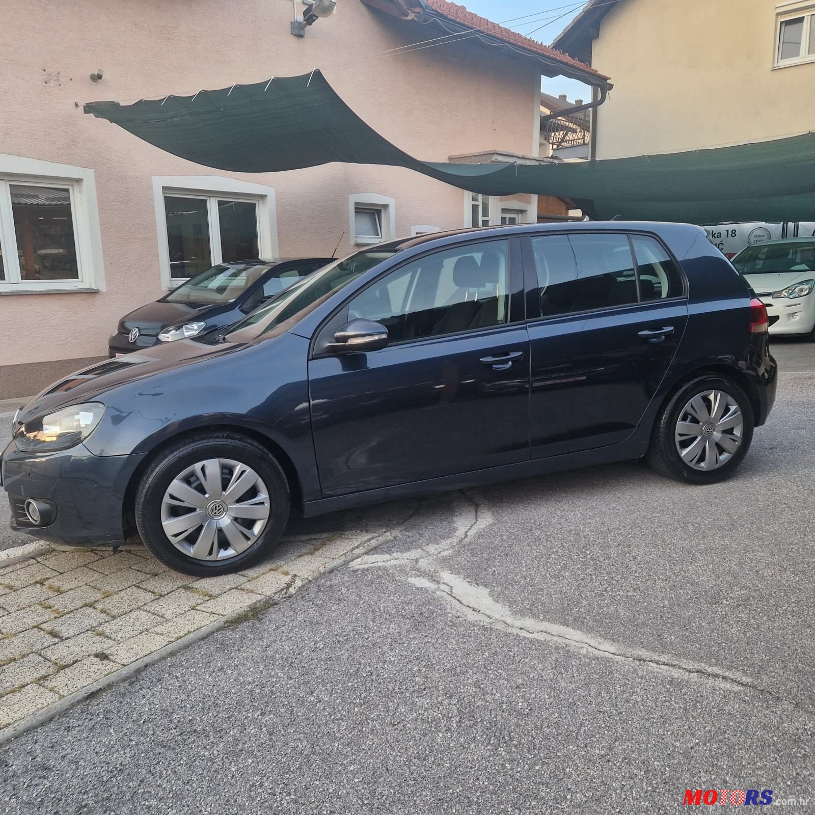 2011' Volkswagen Golf VI 1,6 Tdi photo #5