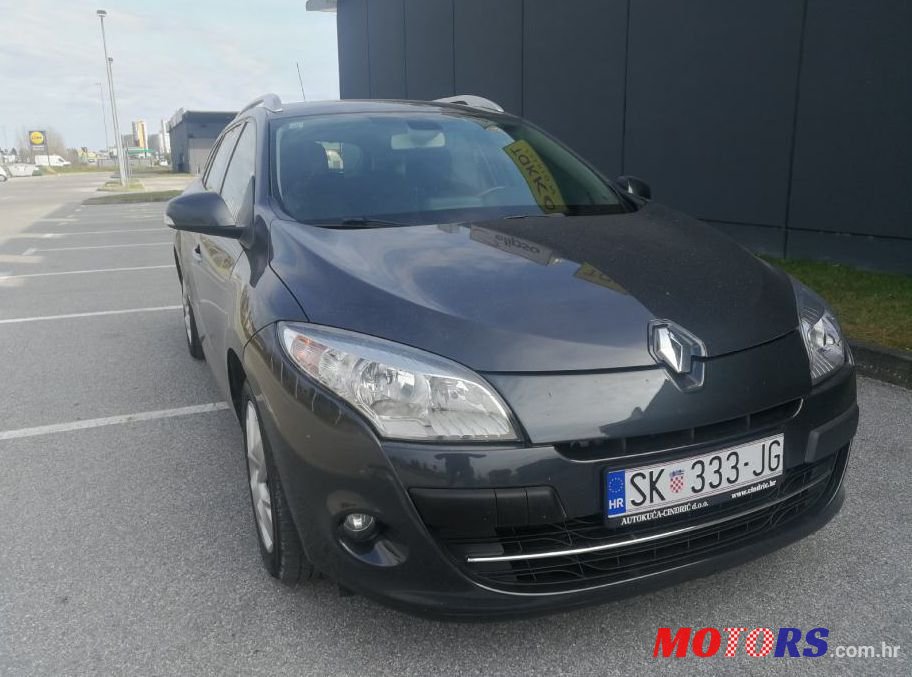 2010' Renault Megane Grandtour 1,5 Dci photo #1