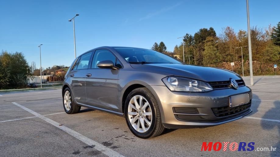2015' Volkswagen Golf 7 1,6 Tdi Bmt photo #1