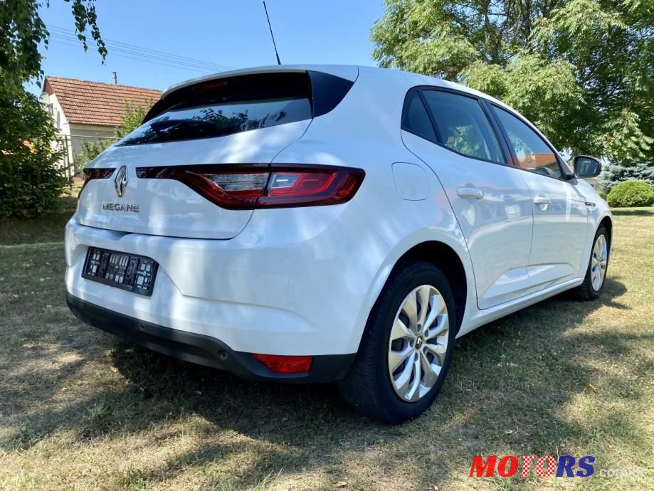 2019' Renault Megane photo #1