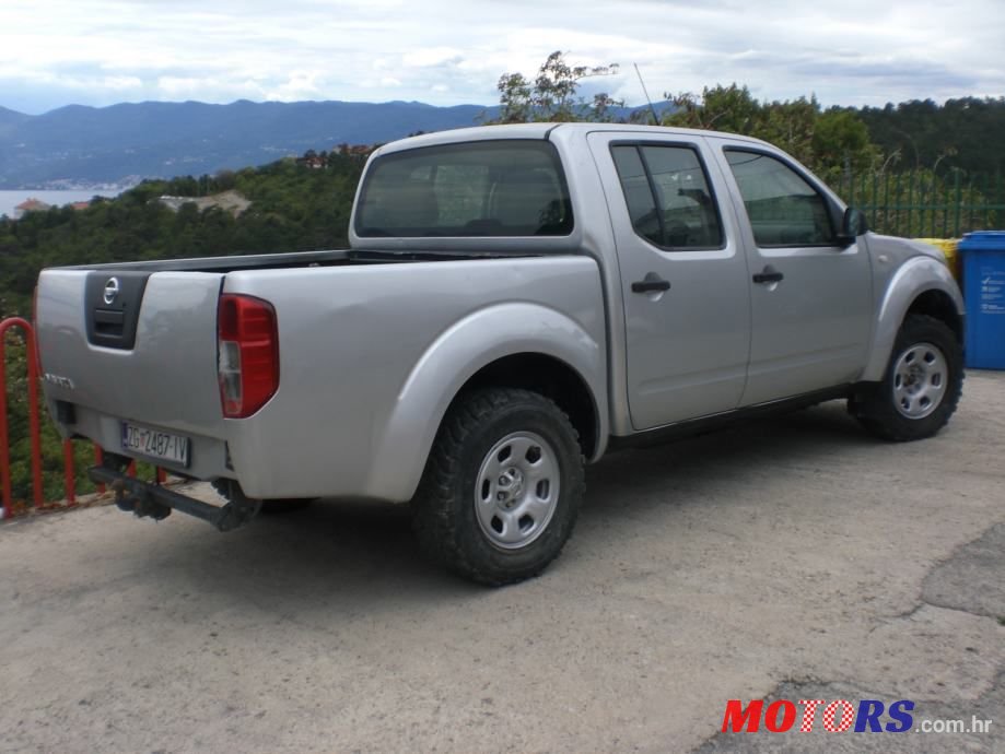 2007' Nissan Navara 2.5 photo #5