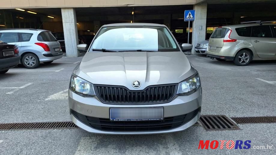 2016' Skoda Fabia 1.0 Simply photo #3