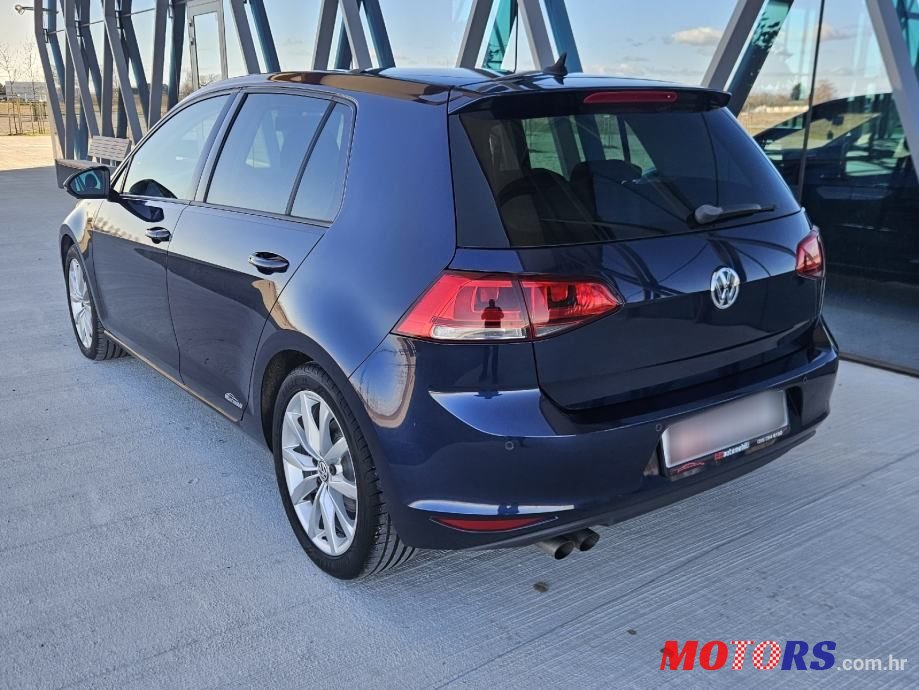 2013' Volkswagen Golf 7 2,0 Tdi Bmt photo #6