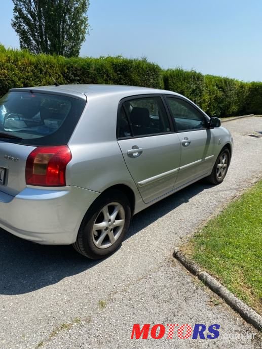 2003' Toyota Corolla 1.6 photo #1