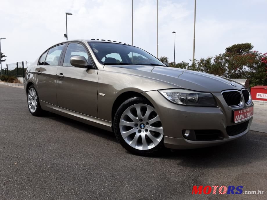 2010' BMW Serija 3 318D photo #4