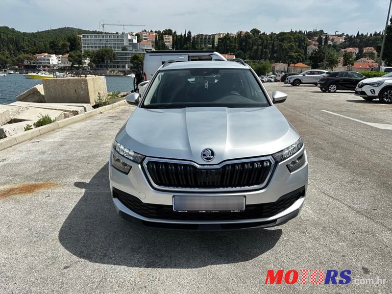 2020' Skoda Kamiq 1,0 Tsi photo #3