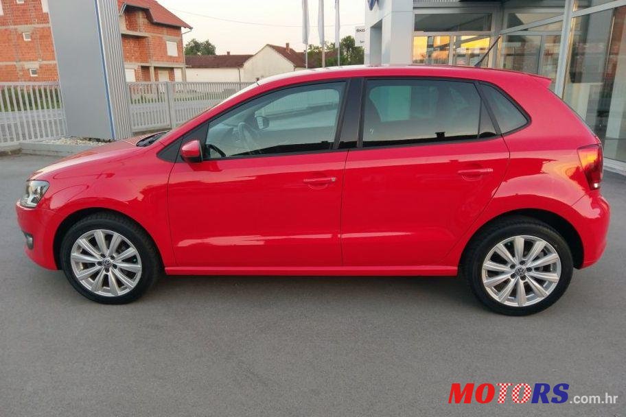 2010' Volkswagen Polo 1,6 Tdi photo #1
