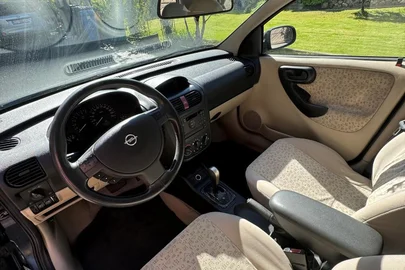 2001' Opel Corsa 1,2 16V
