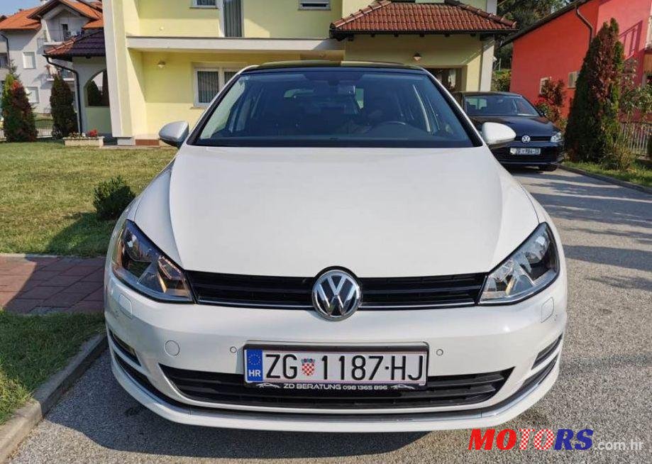 2015' Volkswagen Golf VII photo #2
