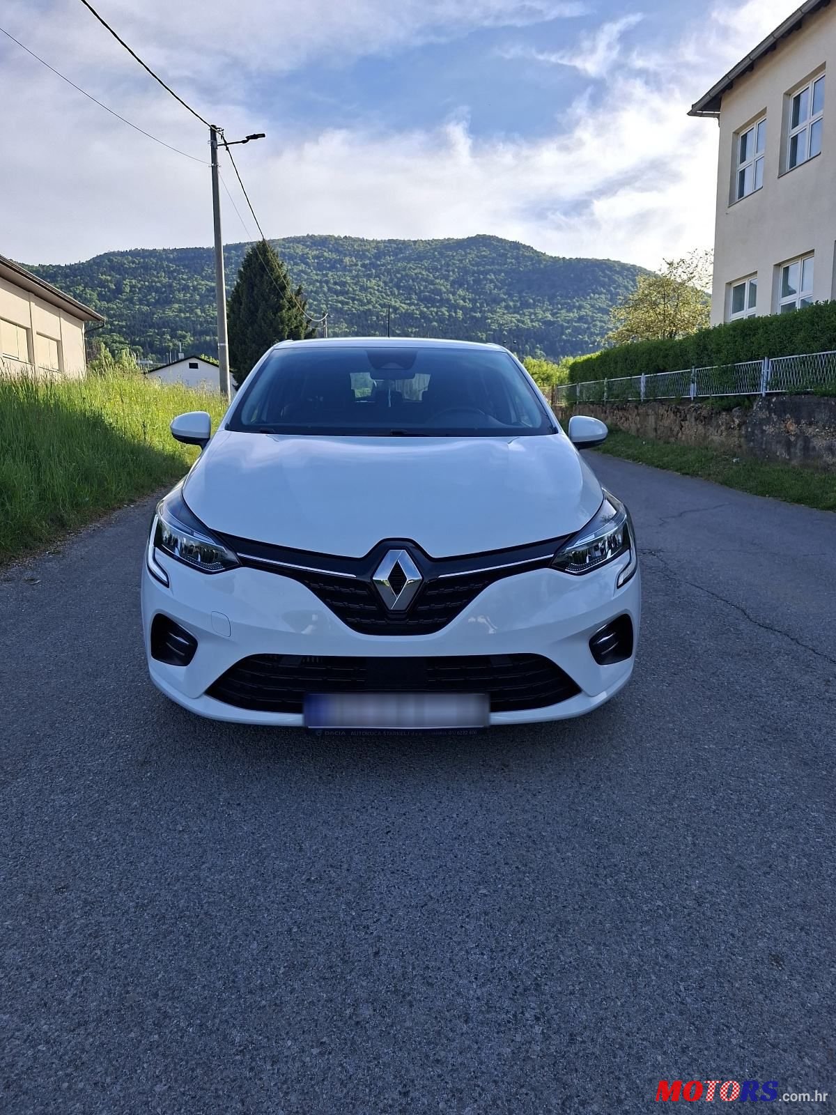 2020' Renault Clio Tce photo #2