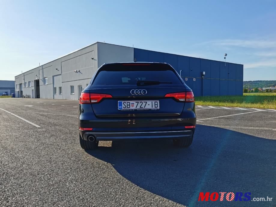 2016' Audi A4 Avant photo #6