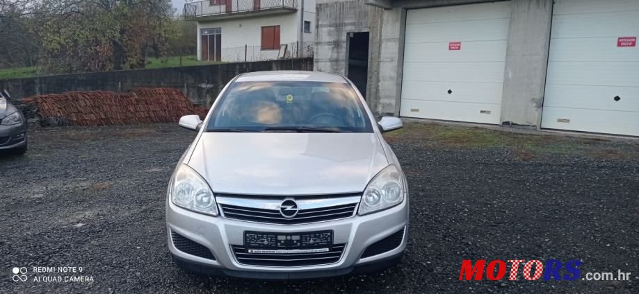 2007' Opel Astra 1,7 Cdti photo #1