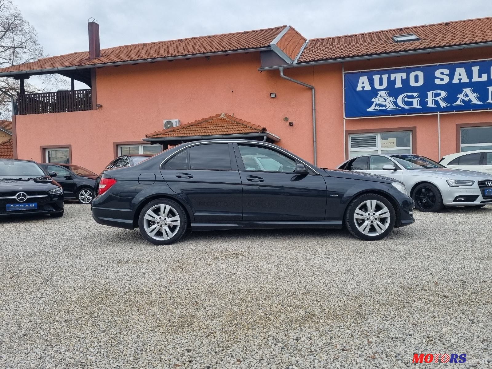 2012' Mercedes-Benz C-Klasa photo #5