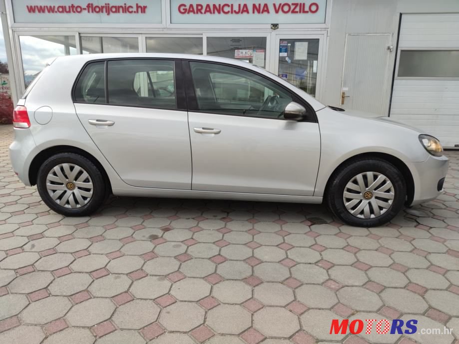 2011' Volkswagen Golf 6 1,6 Tdi photo #4